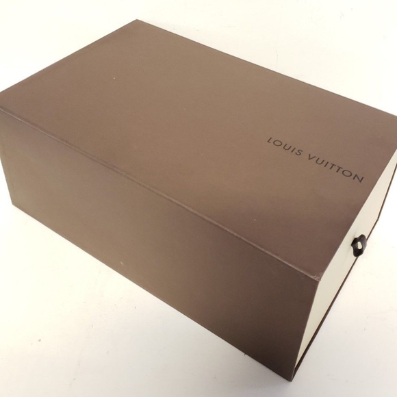 AUTHENTIC Louis Vuitton Paris Cosmos Sneacker - Picture 2 of 8